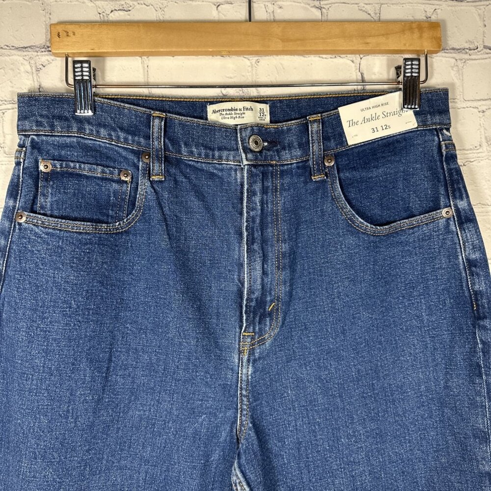 Abercrombie & Fitch Women's Straight Leg Jeans - Deep Indigo Blue Denim - Picture 3 of 10